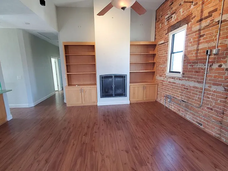 415 14th St — Photo 2