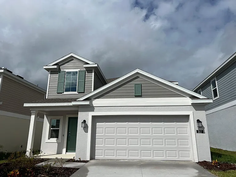 352 Loch Ct — Photo 1