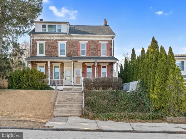 54 N Church St, Spring City, PA 19475