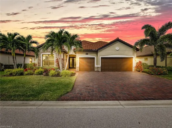 28024 Kerry CT, BONITA SPRINGS, FL 34135