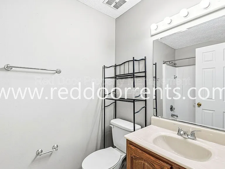 517 Gibbs St — Photo 18