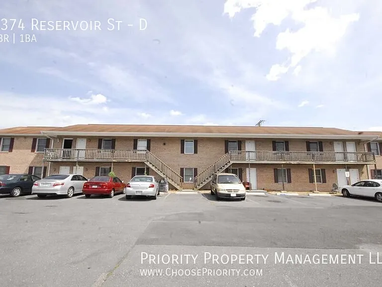 1374 Reservoir St #D — Photo 18