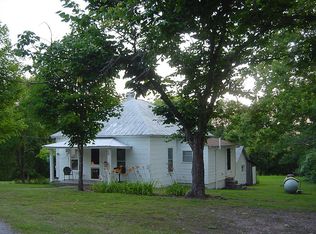 77 Church St, Gilbert, AR 72636