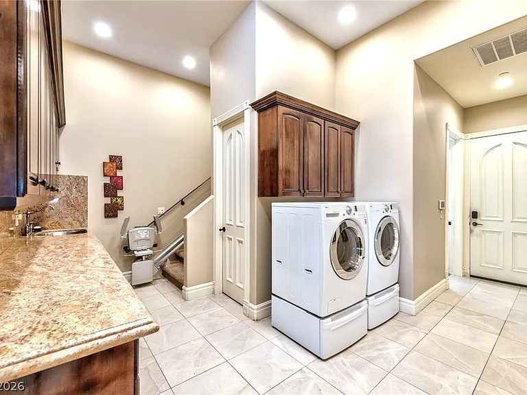 1581 Villa Rica Dr — Photo 26