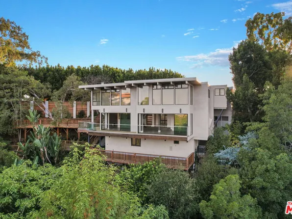 2000 Westridge Rd, Los Angeles, CA 90049