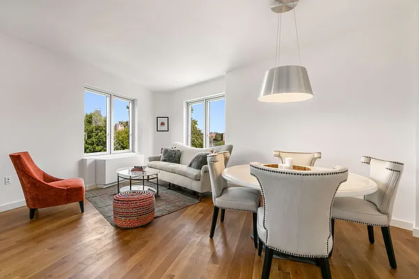 Rented by Compass | media 33