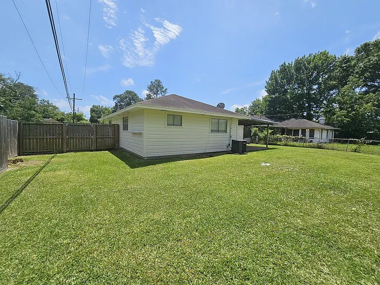 5150 Dawn Dr — Photo 17