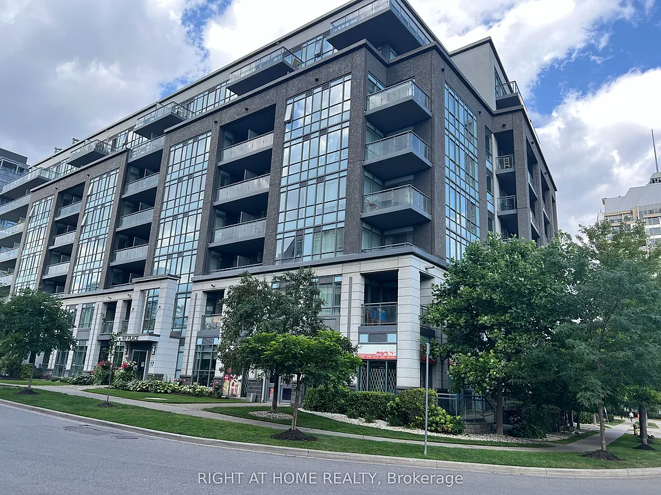 17 Kenaston Gdns #106