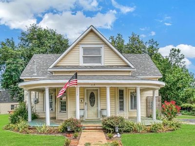 117 W 6th St, Cordell, OK, 73632