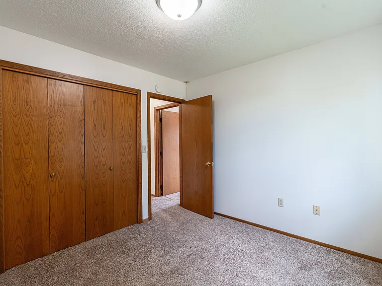 West Fargo, ND Clearview Apartments | 21A | Bedroom