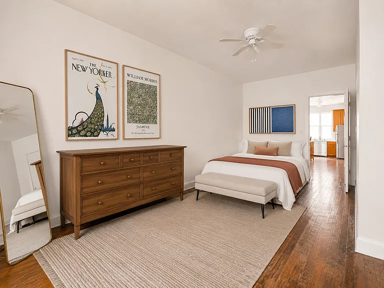 892 Manhattan Ave #4L — Photo 3