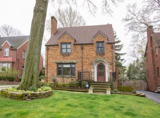 21373 Stratford Ave, Rocky River, OH 44116