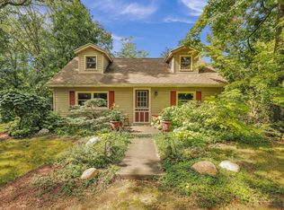 15510 Webster Rd, Bath, MI 48808