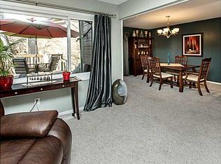 1044 Woodland Park Dr, West Des Moines, IA 50266