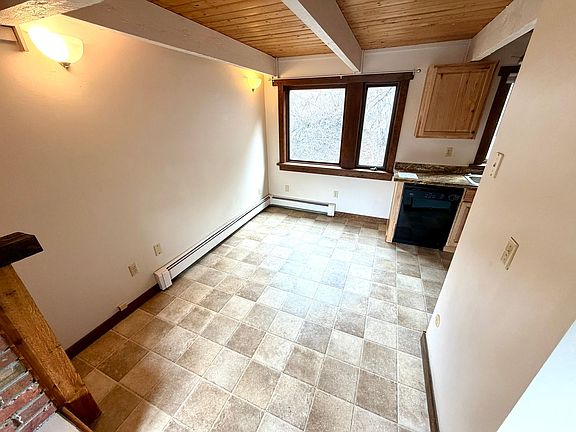 3rd image of 441 S Park Ave #D