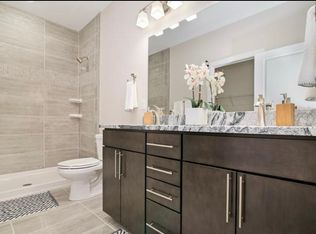 3194 Van Aken Blvd, Cleveland, OH 44120