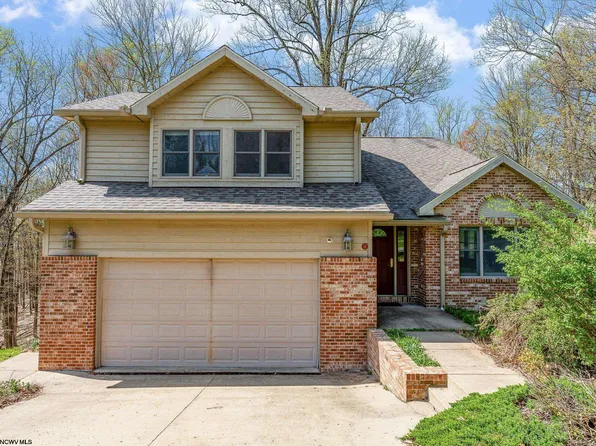 14 Chasewood Ln, Morgantown, WV 26508