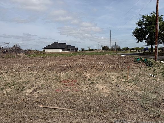 3rd image of LOT 19 County Road 1110