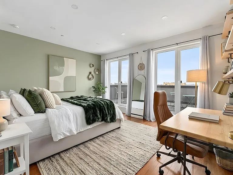 409 Stockholm St #4A — Photo 4