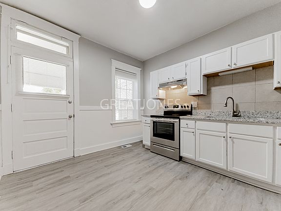 2nd image of 3628 Louisiana Ave