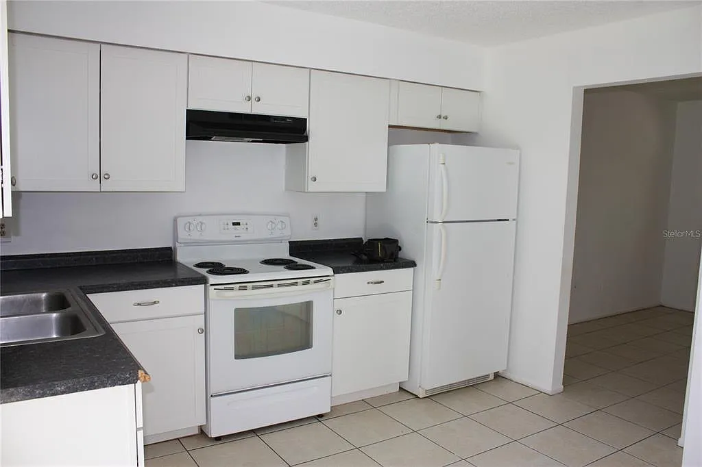2 bed, 1.0 bath, 1536 sqft, $950 — Photo 4