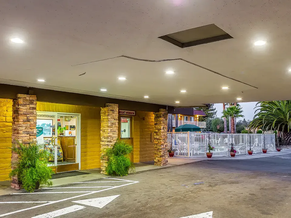 University Inn