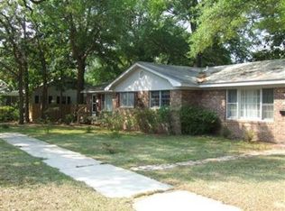313 N Atlantic Ave, Southport, NC 28461