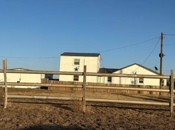 3800 Ohio Rd, Littlefield, TX 79339