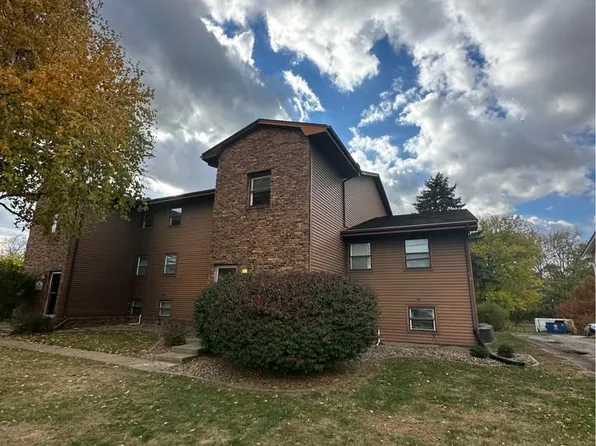 715 Golfcrest Rd S #B8, Normal, IL 61761