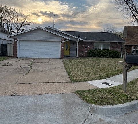 2nd image of 3106 S 137th East Ave