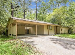 4 Laurel Oak Pl, Spring, TX 77380