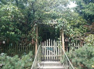 415 30th Ave, Seattle, WA 98122