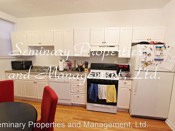 5th image of 4405 N Paulina St #2F