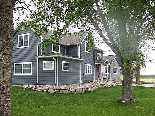 1st image of 2060 280th Ave
