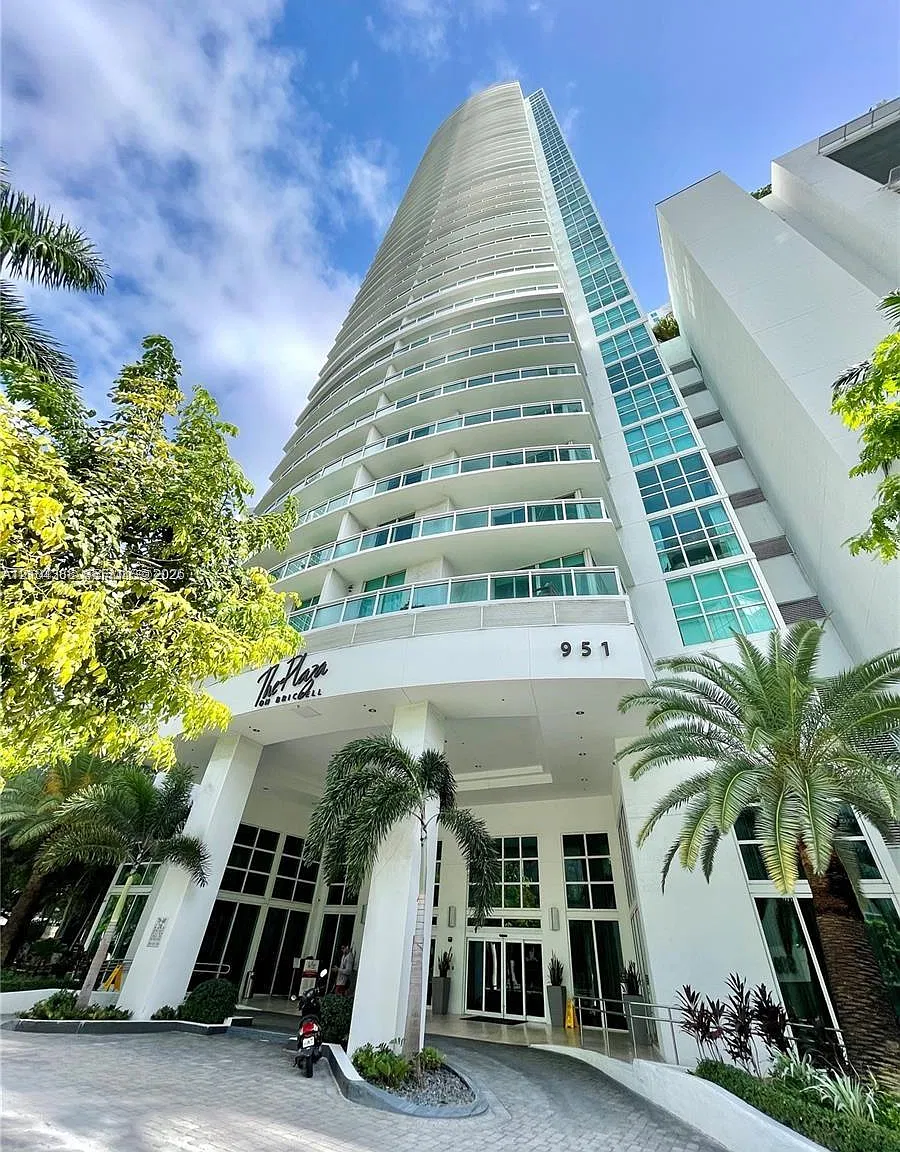 The Plaza 901 Brickell Co — Photo 1