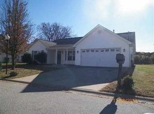 308 William Freeman Way, Duncan, SC 29334