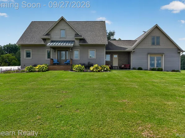 4655 N Herrington Rd, Webberville, MI 48892