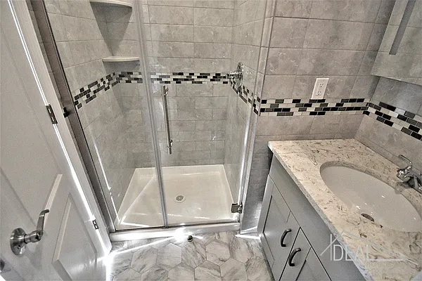 Rented by Ideal Properties Group | media 16