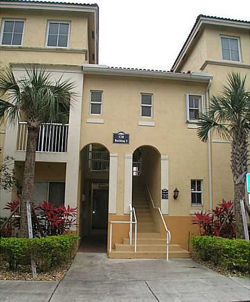 1st image of 120 S Jacaranda Cc Dr #206