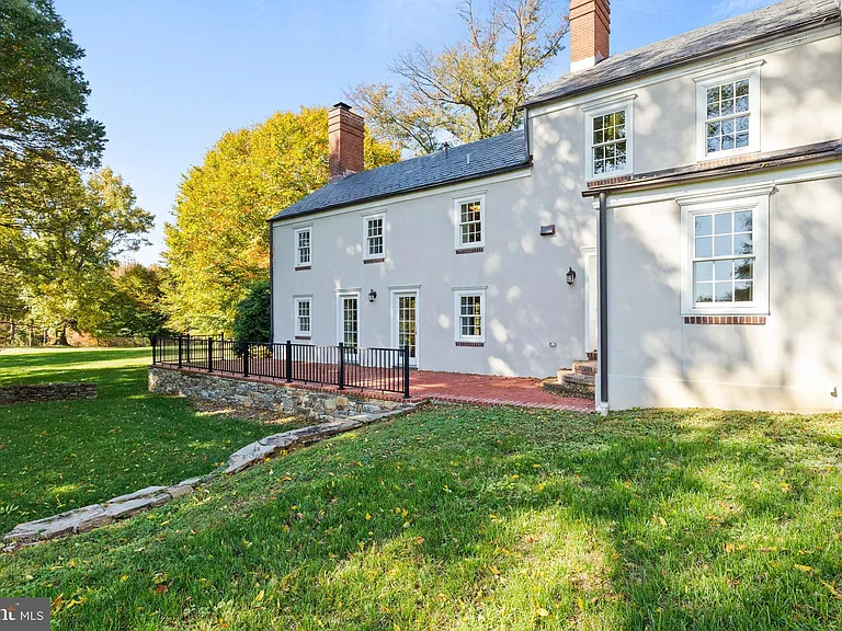 16131 Old York Rd — Photo 22