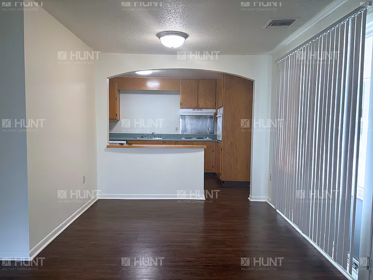 421 Elderberry Dr — Photo 5
