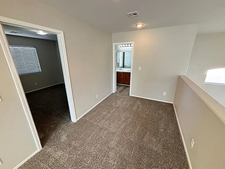 10413 Orange Port Ct — Photo 19