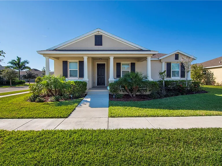 1340 Caddy Ct — Photo 1
