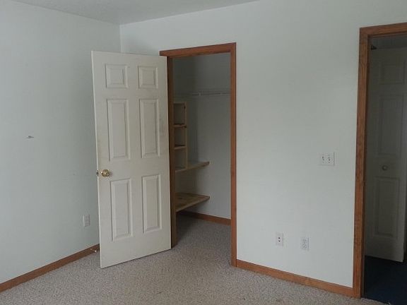 4th image of 1213 Jack Henry Dr
