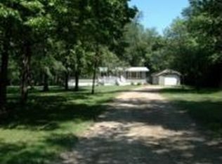 10936 Cardinal Ave, Glencoe, MN 55336