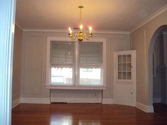 Dining rm