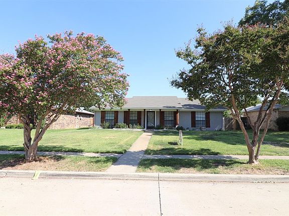 2nd image of 2207 Bowie Dr
