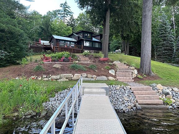 2nd image of 35 Fountain Dr