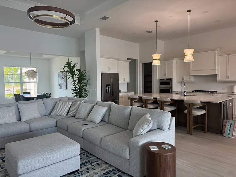9506 Caymas Way — Photo 14