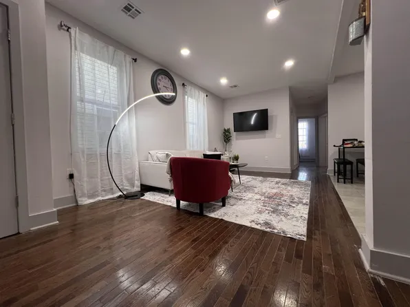 156 Randolph Avenue image 11 of 13